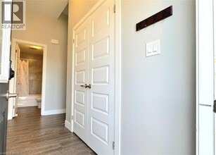 261 Cairn St in London, ON - Building Photo - Building Photo