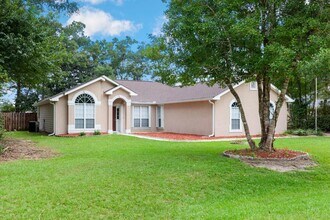 121 Duncan Dr in Crawfordville, FL - Building Photo - Building Photo