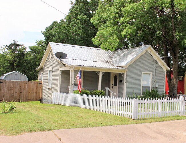 property at 704 E Academy St