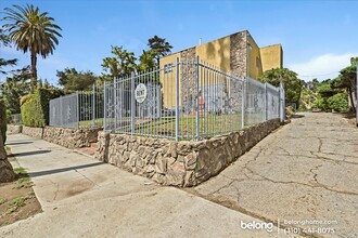 4959 Sycamore Ter in Los Angeles, CA - Building Photo - Building Photo