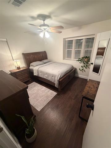 property at 7828 Cardinal Ct