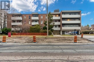 1222 York Mills Rd in Toronto, ON - Building Photo - Building Photo