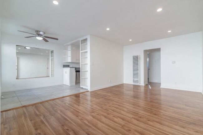 6069 Saturn St-Unit -5 in Los Angeles, CA - Building Photo - Building Photo