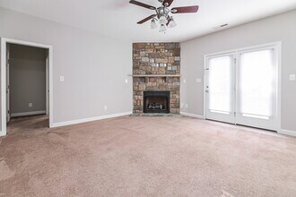 1214 Braemar Highland Dr in Zebulon, NC - Building Photo - Building Photo