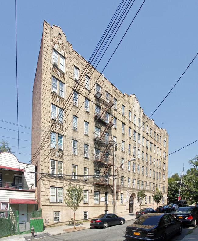 1945 Loring Pl S in Bronx, NY - Foto de edificio - Building Photo