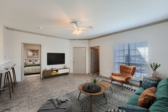 Lakeline Apartments in Leander, TX - Building Photo - Building Photo