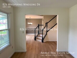 824 Whispering Windsong Dr in O'Fallon, MO - Building Photo - Building Photo