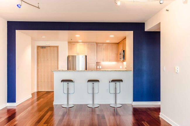 property at 250 King St