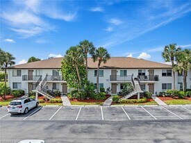 3608 Arctic Cir, Unit 514 in Naples, FL - Building Photo