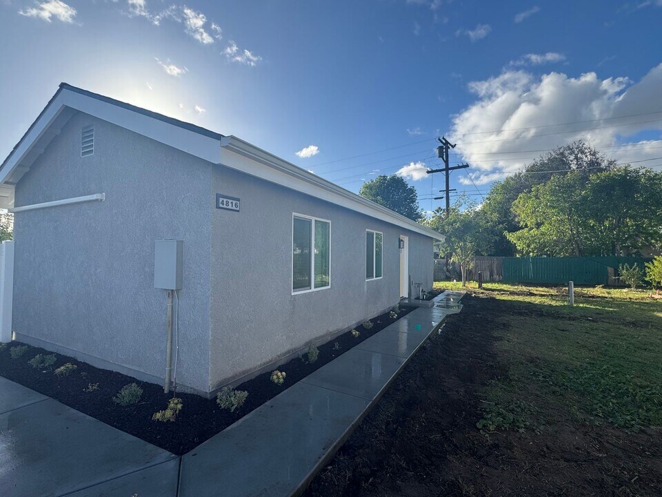 4818 Beverly Ct in Riverside, CA - Building Photo