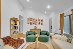 5805 Silver Creek Valley Pl in San Jose, CA - Building Photo