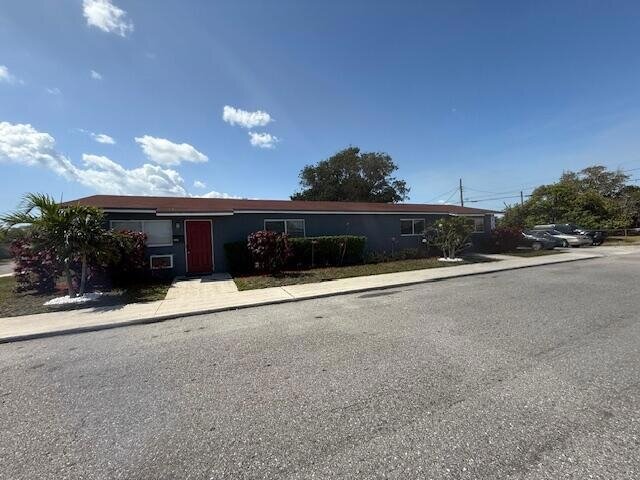 1501 S K St in Lake Worth Beach, FL - Foto de edificio