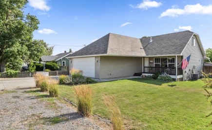 3305 N Fowler Rd in Spokane, WA - Building Photo - Building Photo