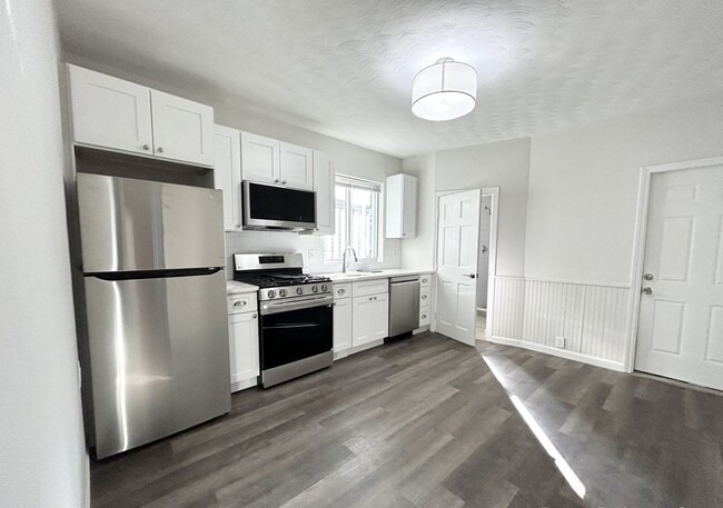 property at 153 E Cottage St
