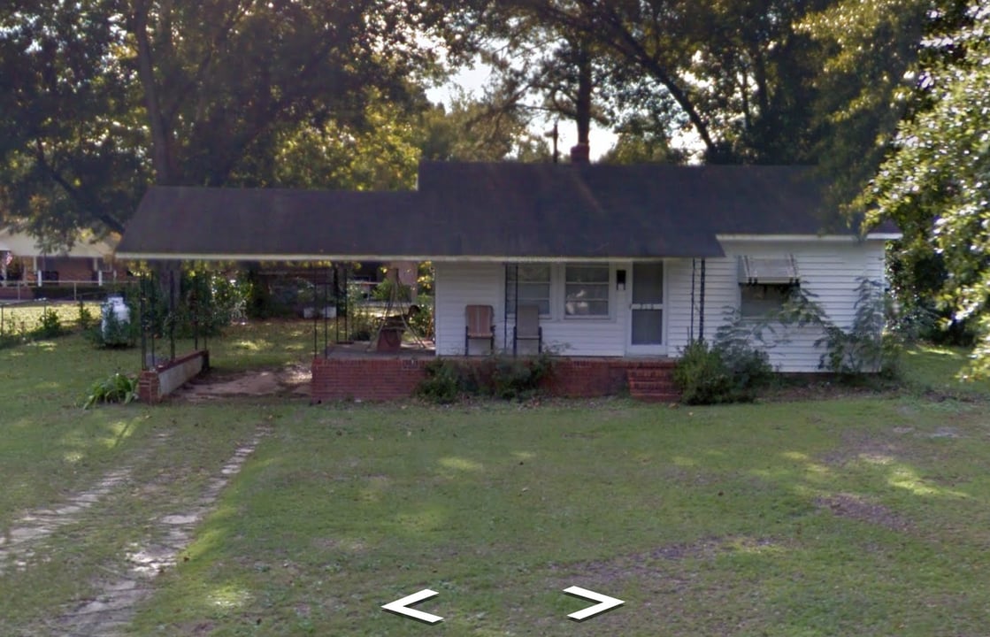 510 Barefoot St in Hartsville, SC - Foto de edificio