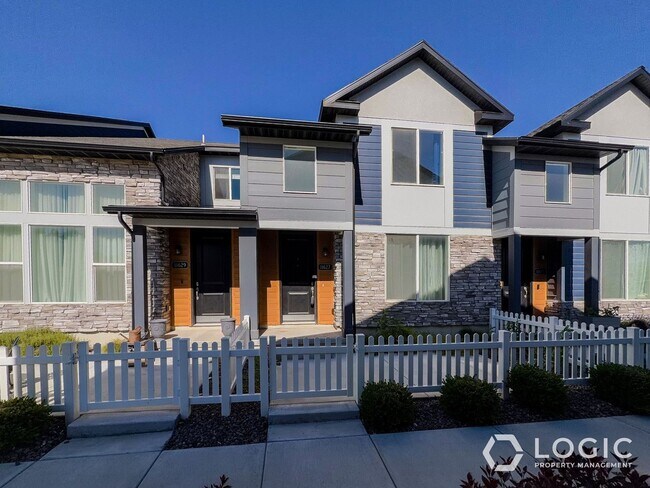 property at 11627 Frost View Ln