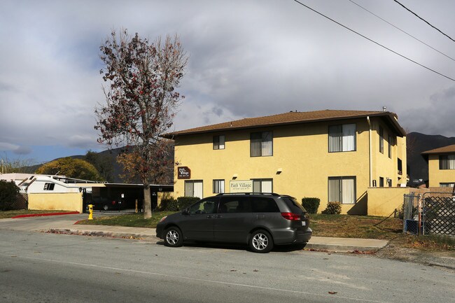 Park Village Delux in San Jacinto, CA - Foto de edificio - Building Photo