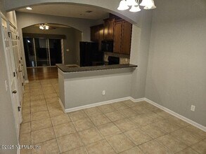 13018 Springs Manor Dr in Jacksonville, FL - Building Photo - Building Photo