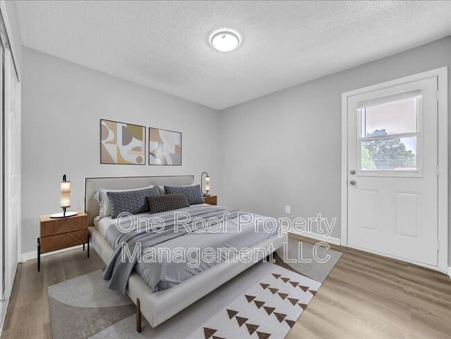 property at 2001 Chateau Dr