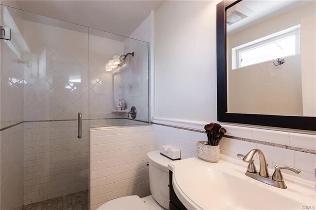 property at 439 S Prospect Ave