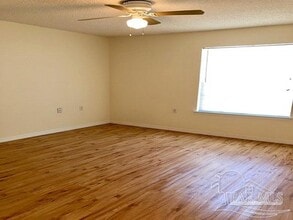 9692 Cobblebrook Dr in Pensacola, FL - Building Photo - Building Photo