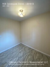 908 Georgian Dr in Danville, IL - Building Photo - Building Photo