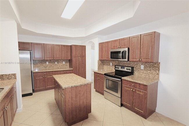 3001 SW 156th Ave in Miami, FL - Building Photo - Building Photo