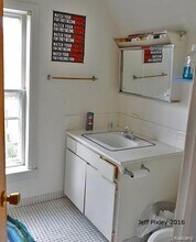 921 Mary St in Ann Arbor, MI - Foto de edificio - Building Photo