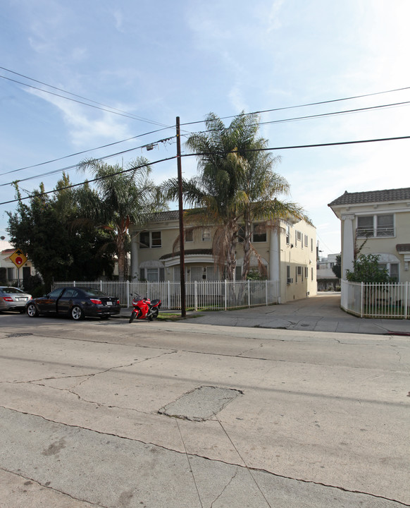 4628-4632 Prospect Ave in Los Angeles, CA - Foto de edificio