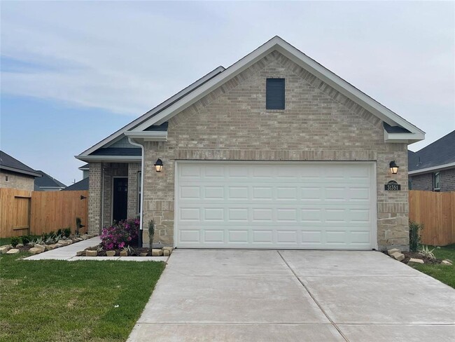 31351 Horseshoe Meadow Bend Ln in Fulshear, TX - Building Photo - Building Photo
