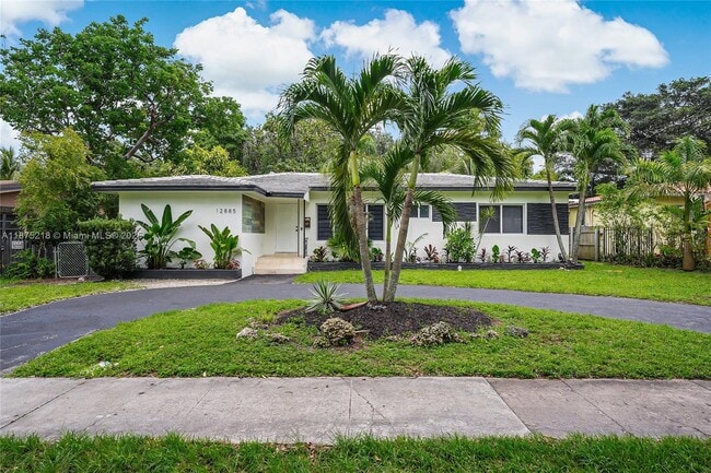 property at 12885 Griffing Blvd