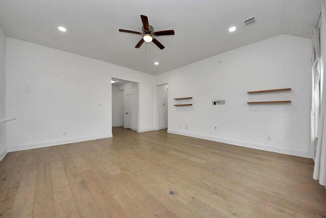 2311 Canfield St in Houston, TX - Building Photo - Building Photo