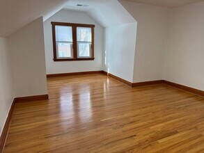 5501 N Luna Ave in Chicago, IL - Building Photo - Building Photo