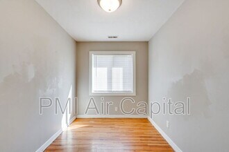 638 S Woodlawn Blvd in Wichita, KS - Building Photo - Building Photo