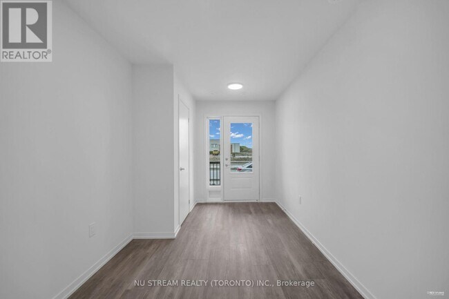 14 Matawin Ln in Richmond Hill, ON - Building Photo - Building Photo