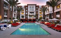 Building Photo - West Park Apartamentos in San Diego, California