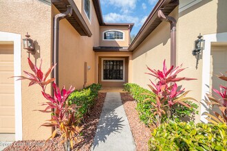 234 Murano Dr in West Melbourne, FL - Building Photo - Building Photo