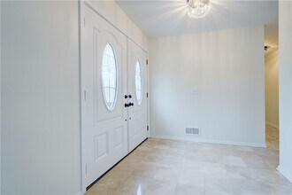 399 French Rd in Pittsford, NY - Building Photo - Building Photo