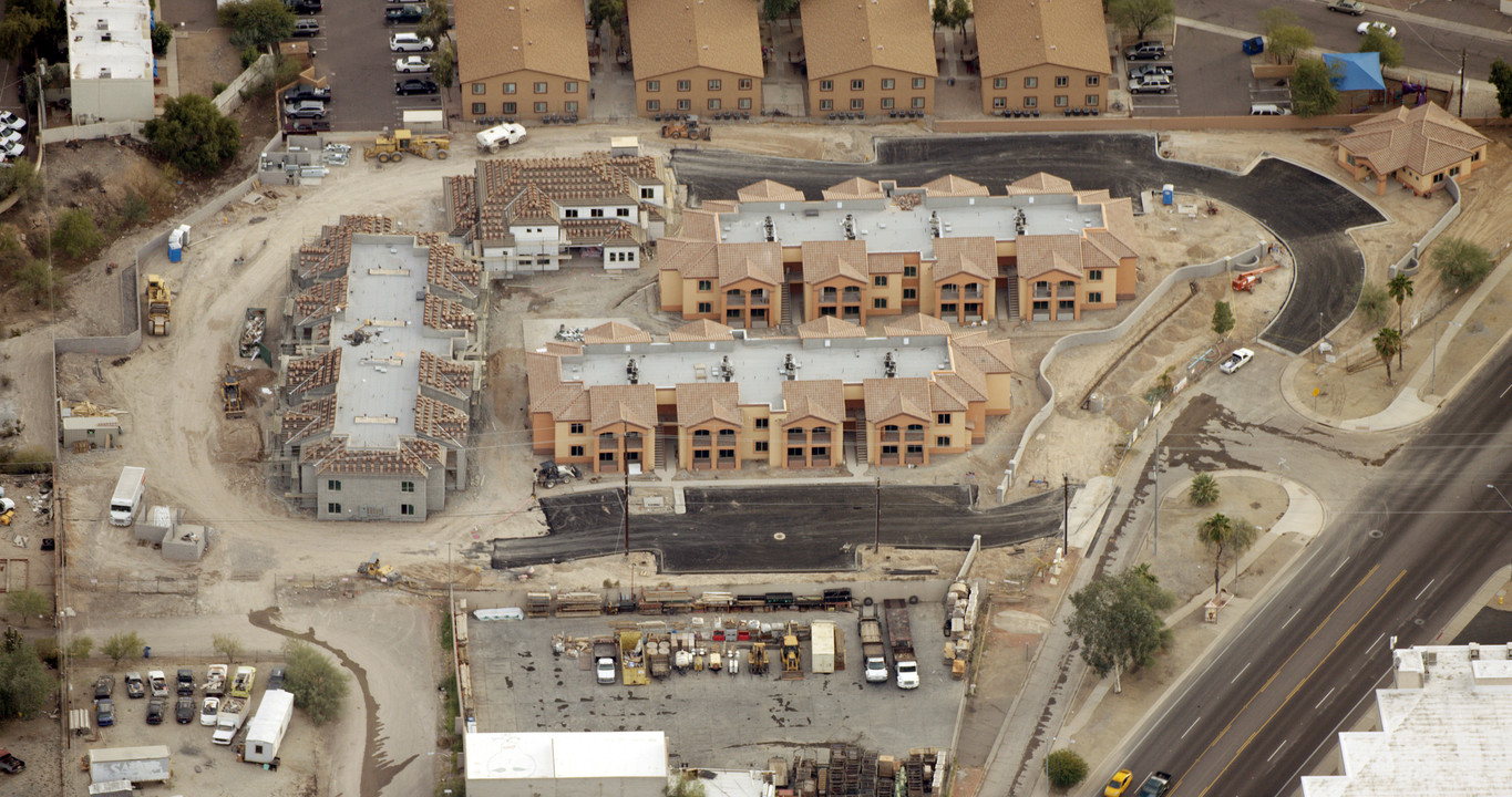 Parsons Village in Phoenix, AZ - Building Photo