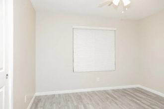 5130 Clatsop St in Las Vegas, NV - Building Photo - Building Photo