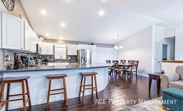 112 Viking Dr in Rapid City, SD - Building Photo - Building Photo