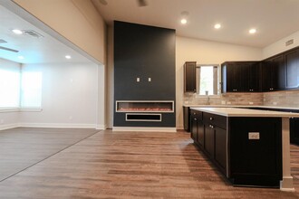 13257 Bridgeview Ln in Montgomery, TX - Building Photo - Building Photo
