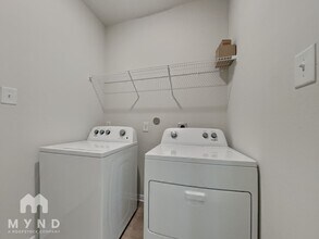 15480 Maple Ter Dr in Conroe, TX - Foto de edificio - Building Photo