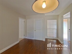 1906 Radcliffe Dr N in Clearwater, FL - Building Photo - Building Photo