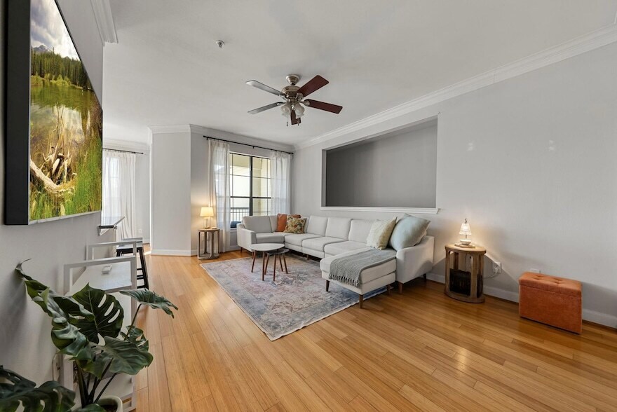 7701 Rialto Blvd, Unit 1426 in Austin, TX - Foto de edificio