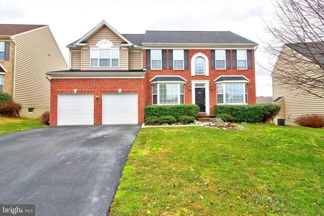 property at 114 Missouri Ct