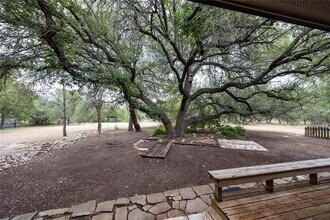 105 Ridge Oak Dr in Wimberley, TX - Building Photo - Building Photo