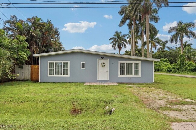 89 Cabana Ave in North Fort Myers, FL - Building Photo - Building Photo
