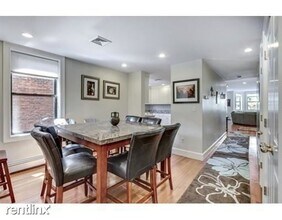 1199 Beacon St, Unit 3 in Brookline, MA - Building Photo - Building Photo