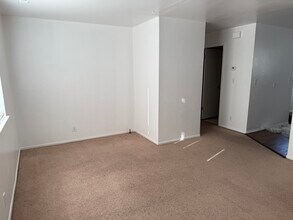 92 E 9230 S, Unit #1 in Sandy, UT - Building Photo - Building Photo